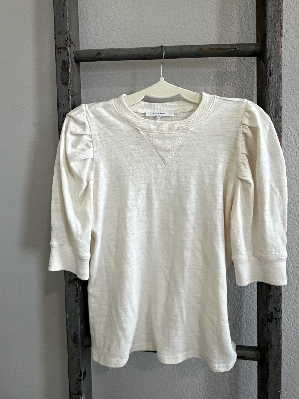 FRAME Puff-Sleeve Top